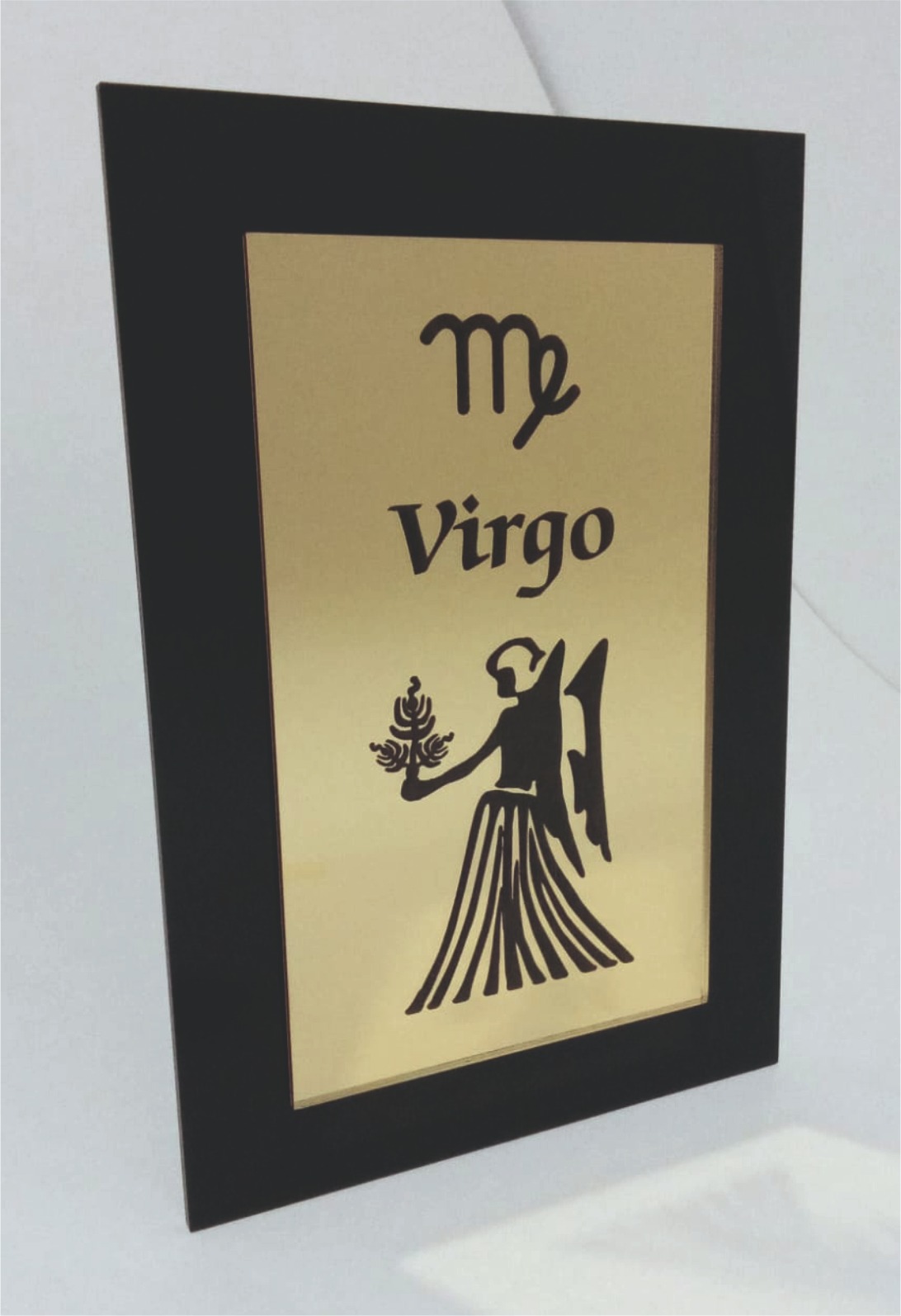 Cuadro de mesa de Virgo